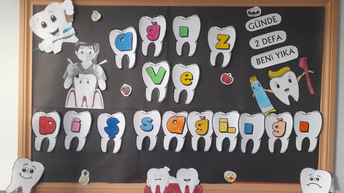 Ağız ve Diş Sağlığı Haftası'nda Diş Taraması Yapıldı
